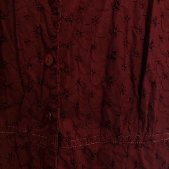 Maroon floral print button down/tie maternity - Picture 2 of 8